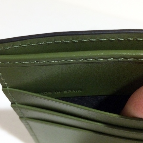 Smythson Green Leather 6 Card Bifold Wallet NWT - Picture 6 of 8